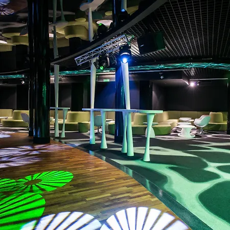 Готель Aquarius 5*