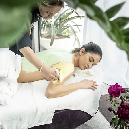 Aquarius Spa فندق كولوبرزيغ
