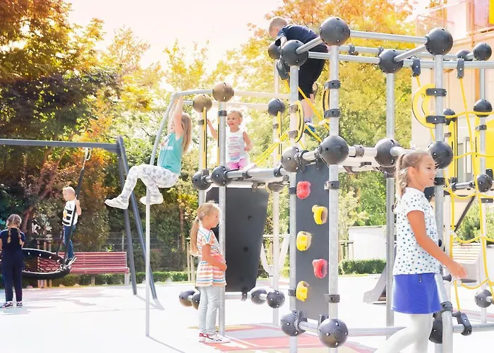 Aquarius Готель Колобжег